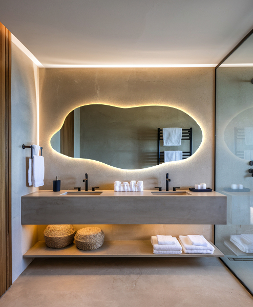 Spegel LED belysning organisk form elegant 40x90 cm