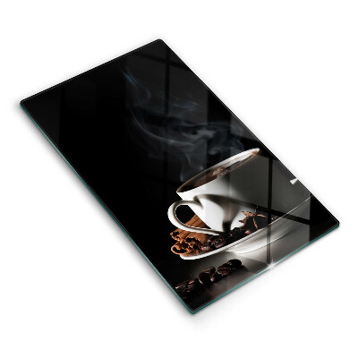 Skärbräda i glas En kopp varmt kaffe