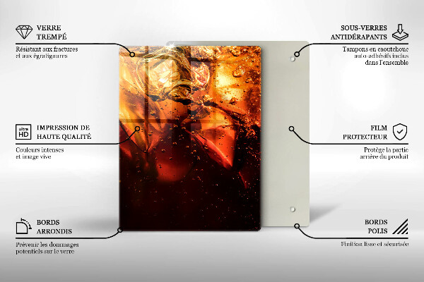 Skärbräda i glas Cola drink med is