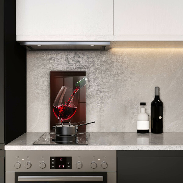 Skärbräda i glas Ett glas vin