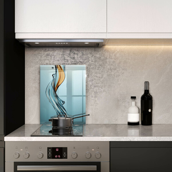 Skärbräda i glas Vattenstråle