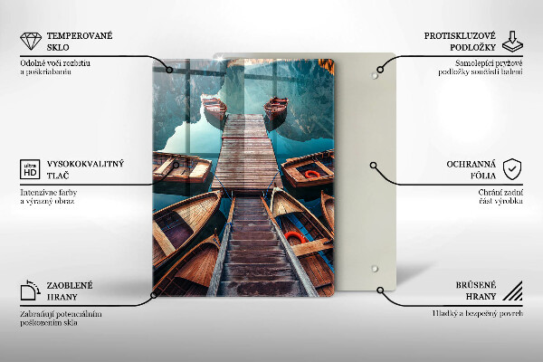 Skärbräda i glas Båtar på sjön