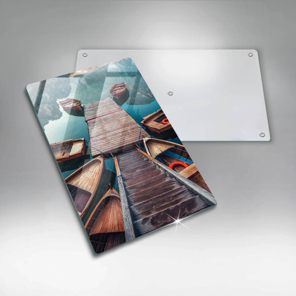 Skärbräda i glas Båtar på sjön