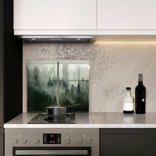 Skärbräda glas Dimmigt skogslandskap