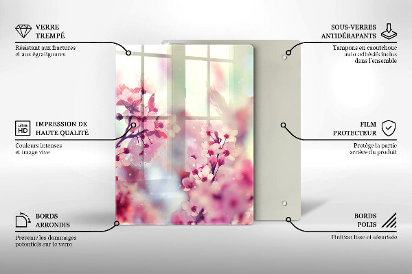 Glasskärbräda med mörk trädesign
