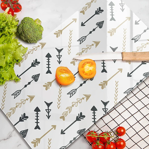 Glasskärbräda med boho pilmönster