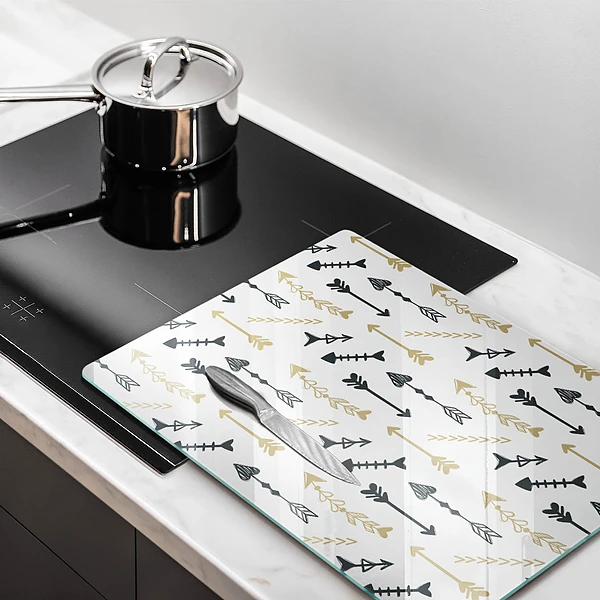 Glasskärbräda med boho pilmönster