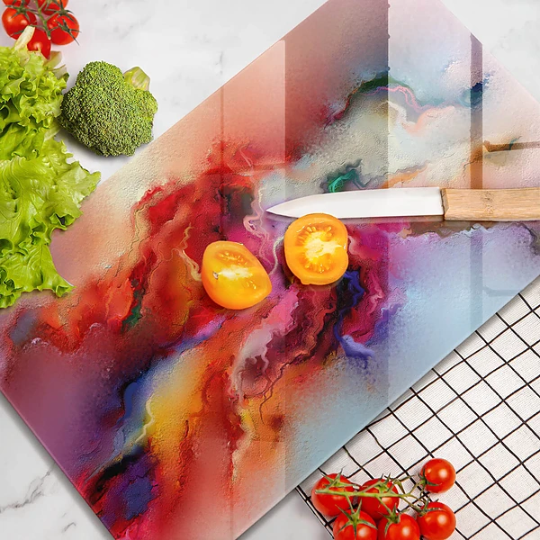 Glasskärbräda med rökigt abstrakt motiv
