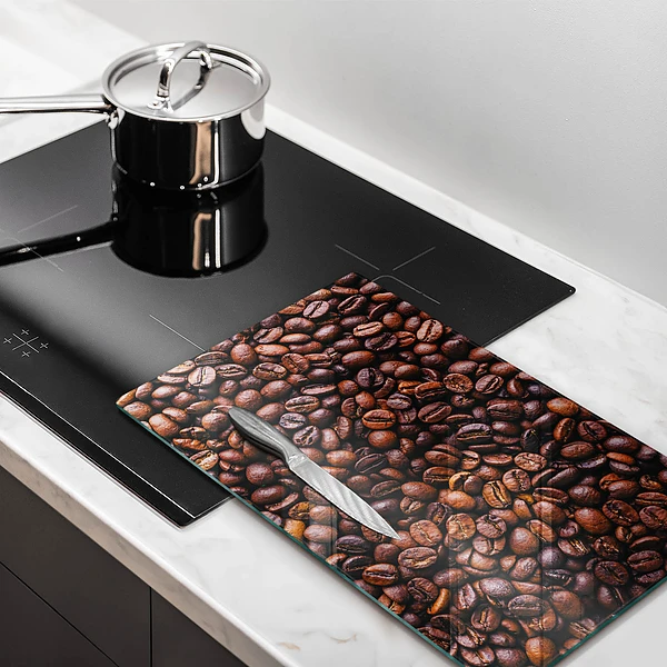 Glasskärbräda med motiv av kaffebönor