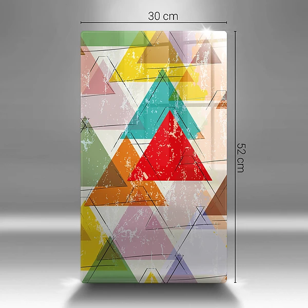 Glasskärbräda med motiv av målade trianglar