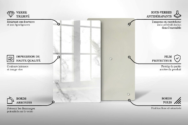 Glasskärbräda i modern marmordesign
