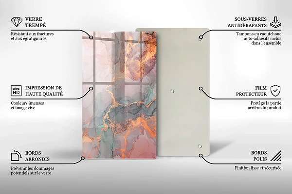 Glasskärbräda i marmorimitation med gulddetaljer