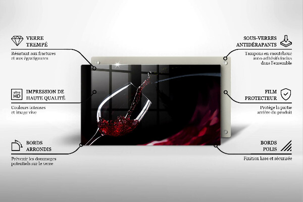 Skärbräda i härdat glas Ett glas rött vin