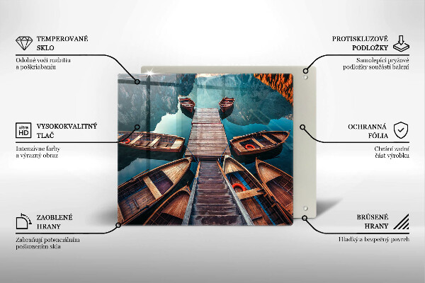 Skärbräda av glas Båtar på sjön