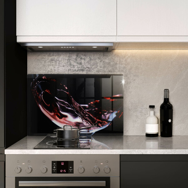 Skärbräda glas modern Ett glas rött vin