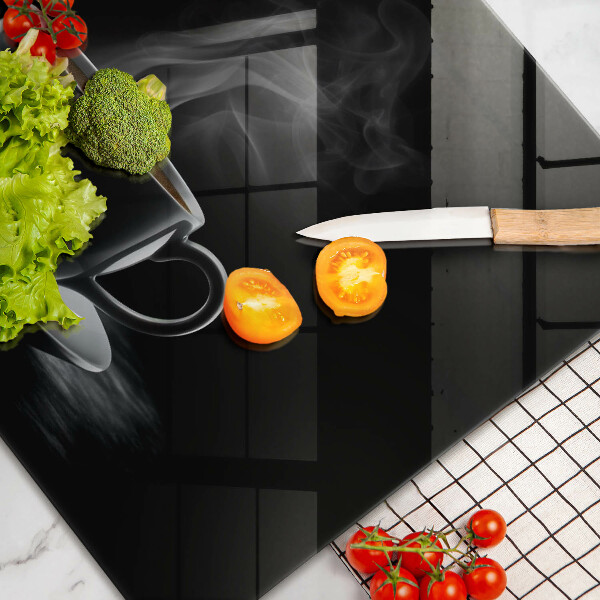 Skärbräda glas modern En varm kopp kaffe