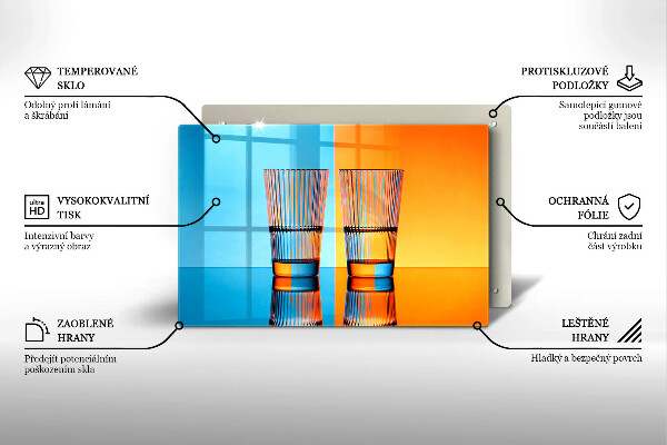 Skärbräda glas modern Två glas vatten