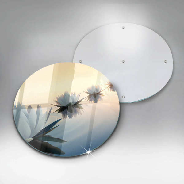 Skärbräda glas unik Lilja blommar på vattnet