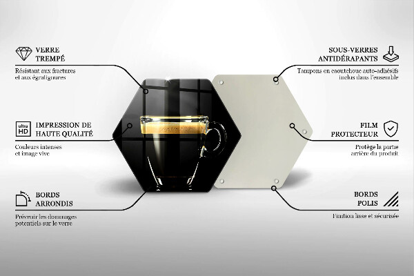 Skärbräda glas sexhörning Ett glas svart kaffe
