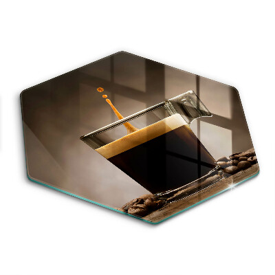 Skärbräda glas sexhörning Glas och kaffebönor