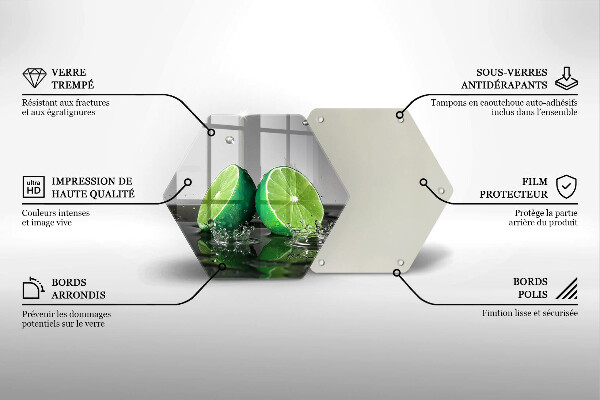 Skärbräda glas sexhörning Saftiga lime och vatten