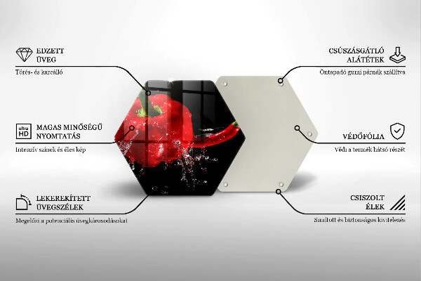 Skärbräda glas sexhörning Röd paprika i vatten