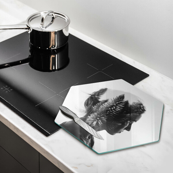 Skärbräda glas sexhörning Kvinna och skog