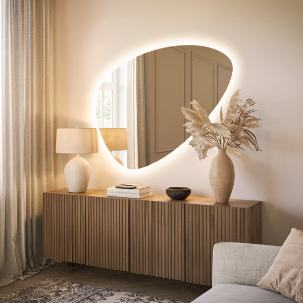 Äggformad LED-spegel 57x80 cm