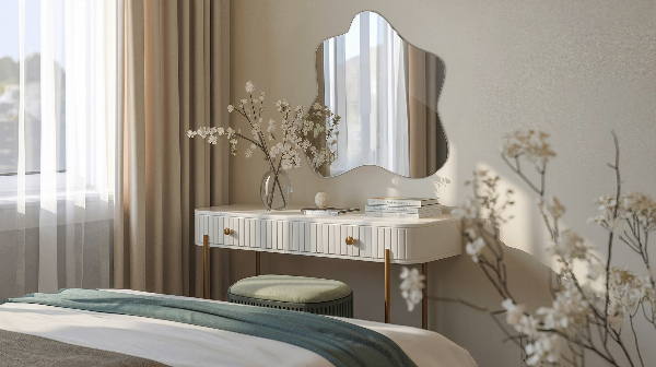 Spegel i form av en fläck unik 48x48 cm