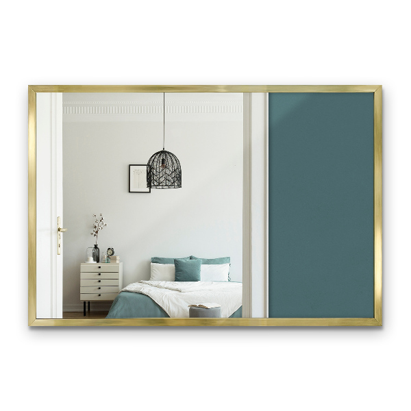 Stilren rektangulär spegel med guldram 60x40 cm