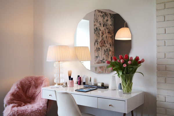 Geometrisk spegel modern 80x80 cm