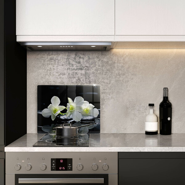 Spisskyddsplatta original Vita blommor i vatten zen