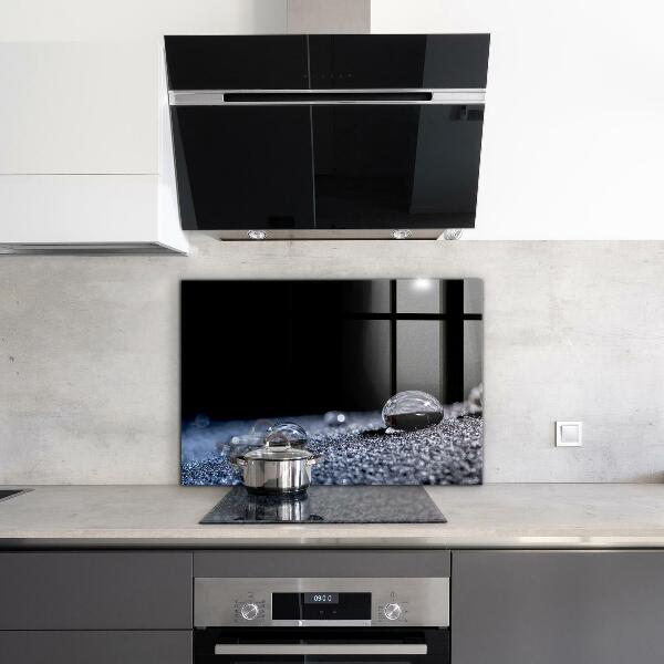 Stänkskydd kök En droppe dagg på morgonen