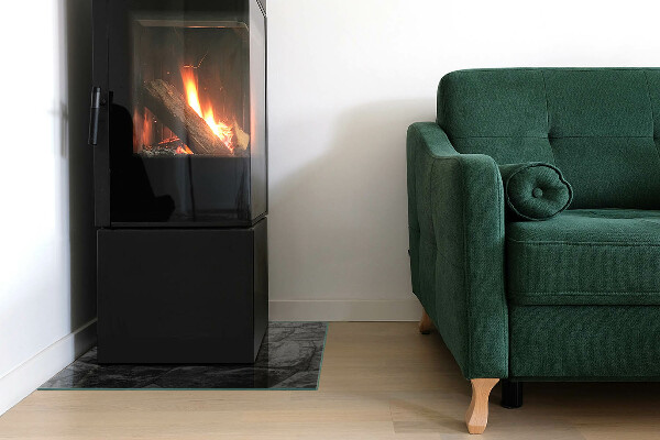 Kvadratisk glasskiva under kamin Naturligt stenmönster