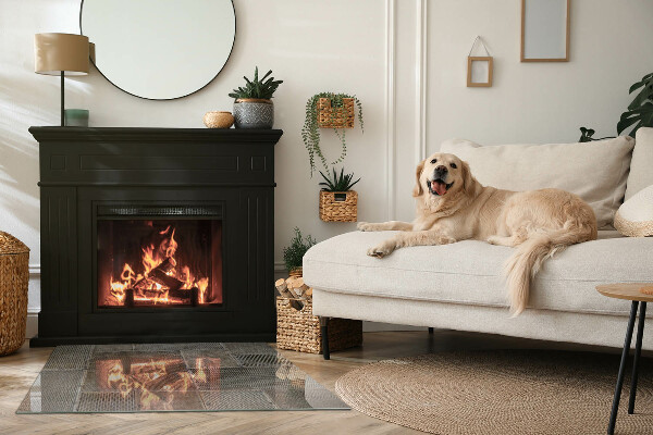 Rektangulär glasskiva under kamin Mönster av perforerad plåt